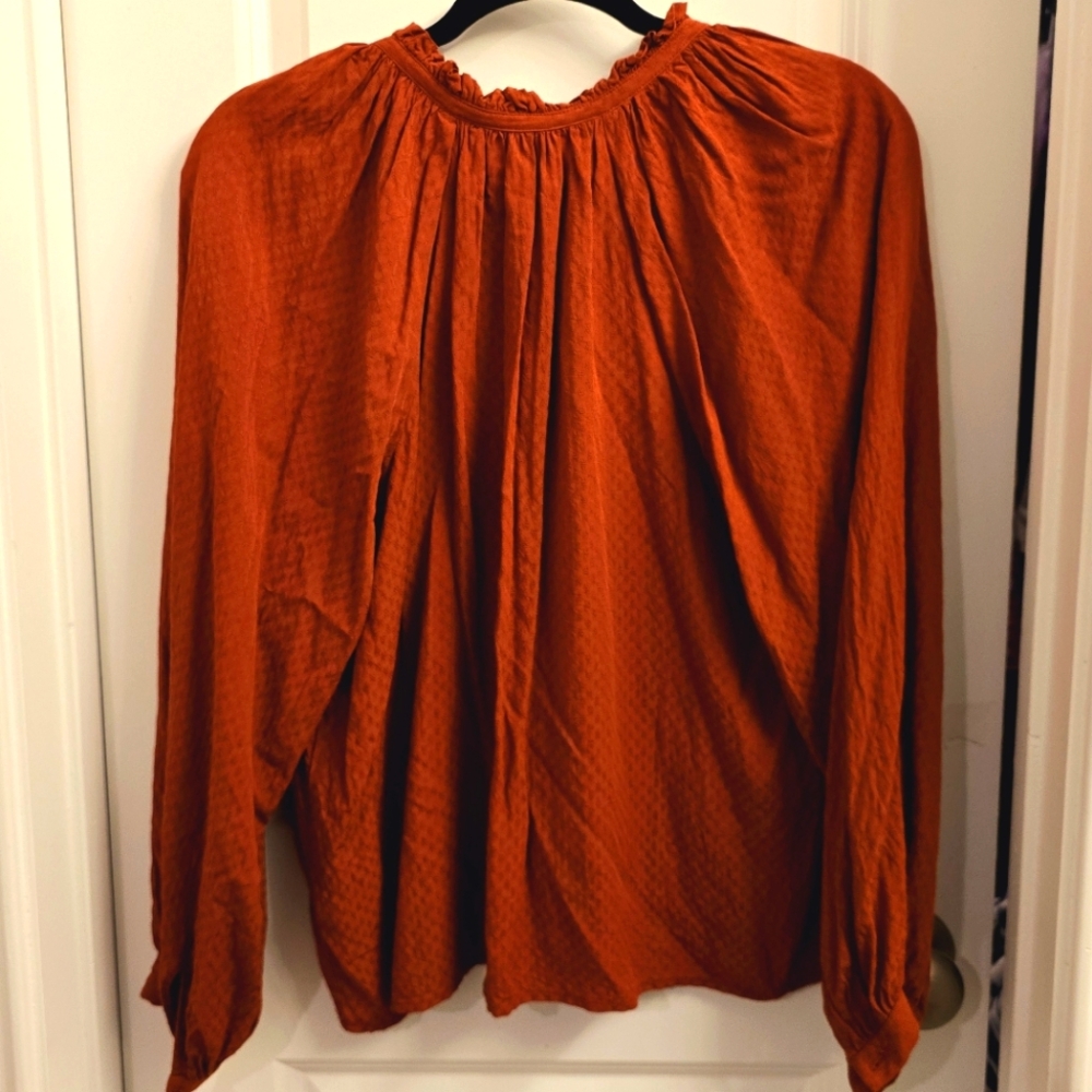Burnt orange long sleeve, medium